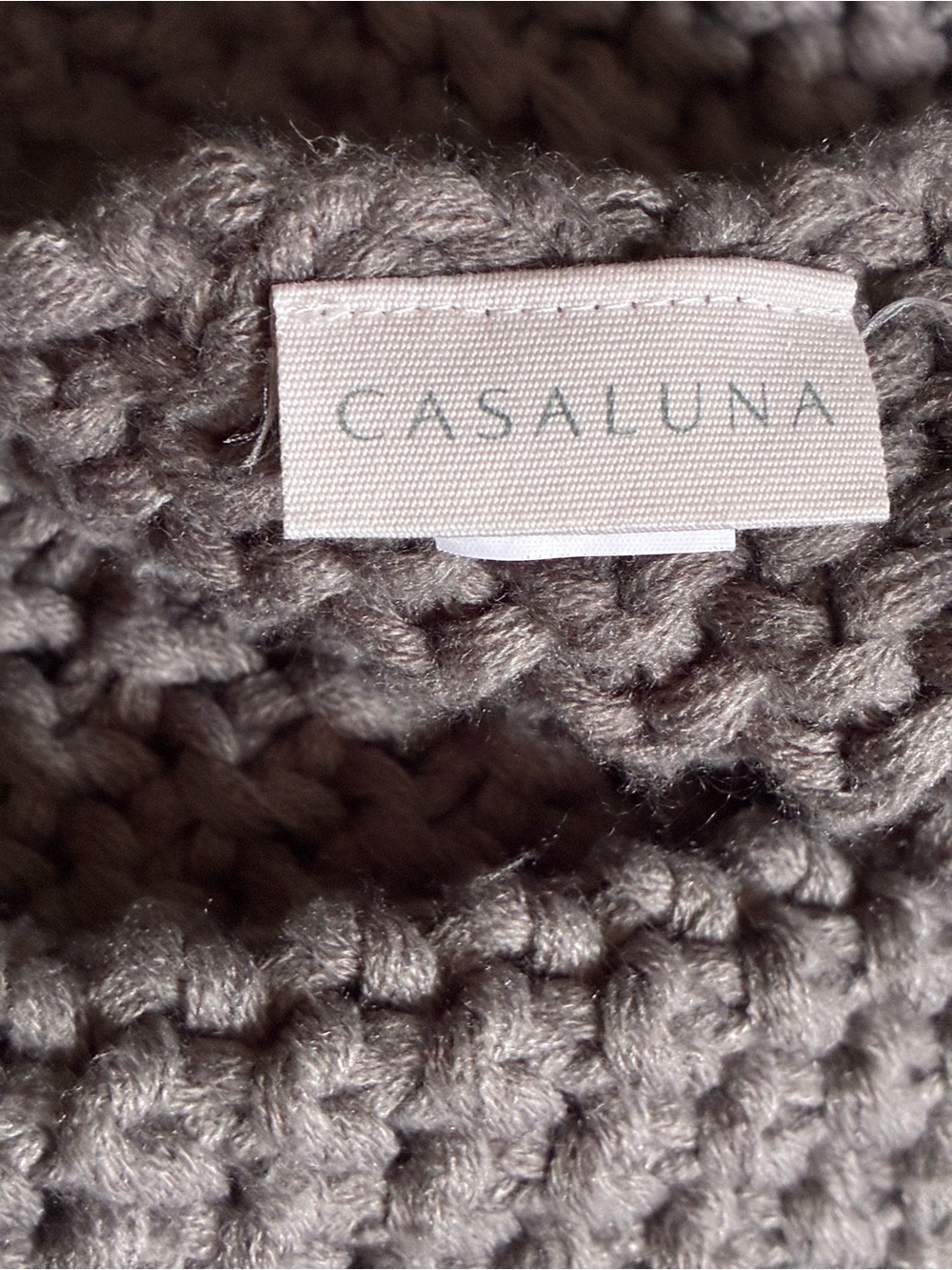 Casaluna Chunky Knit Throw in Charcoal - Picture 2 of 3